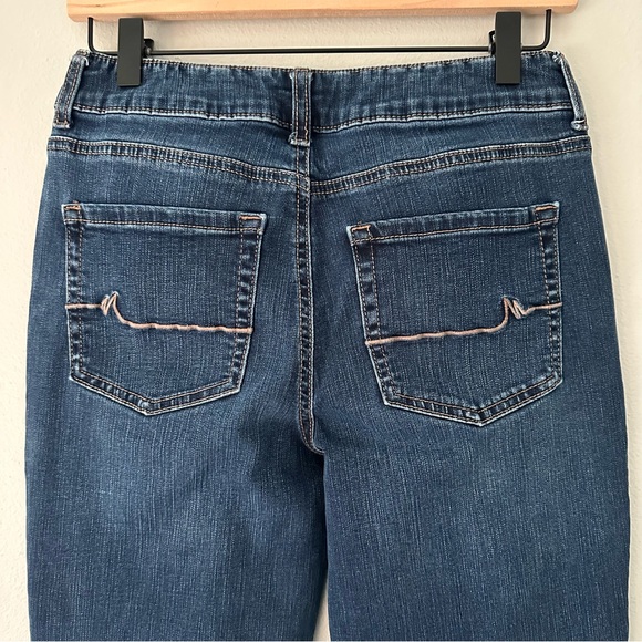 Maurices (4 Long) Mid-Rise Dark Wash Denim - Picture 4 of 9